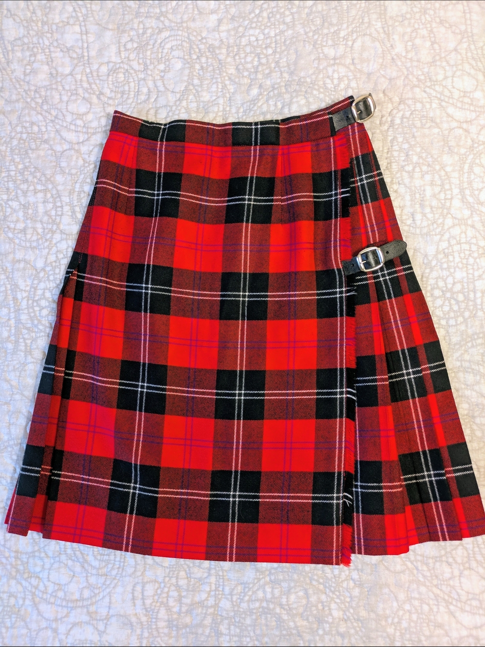 Glengary Scotland Vintage 100% Wool Tartan Wrap Pleated Skirt with Buckle Detail